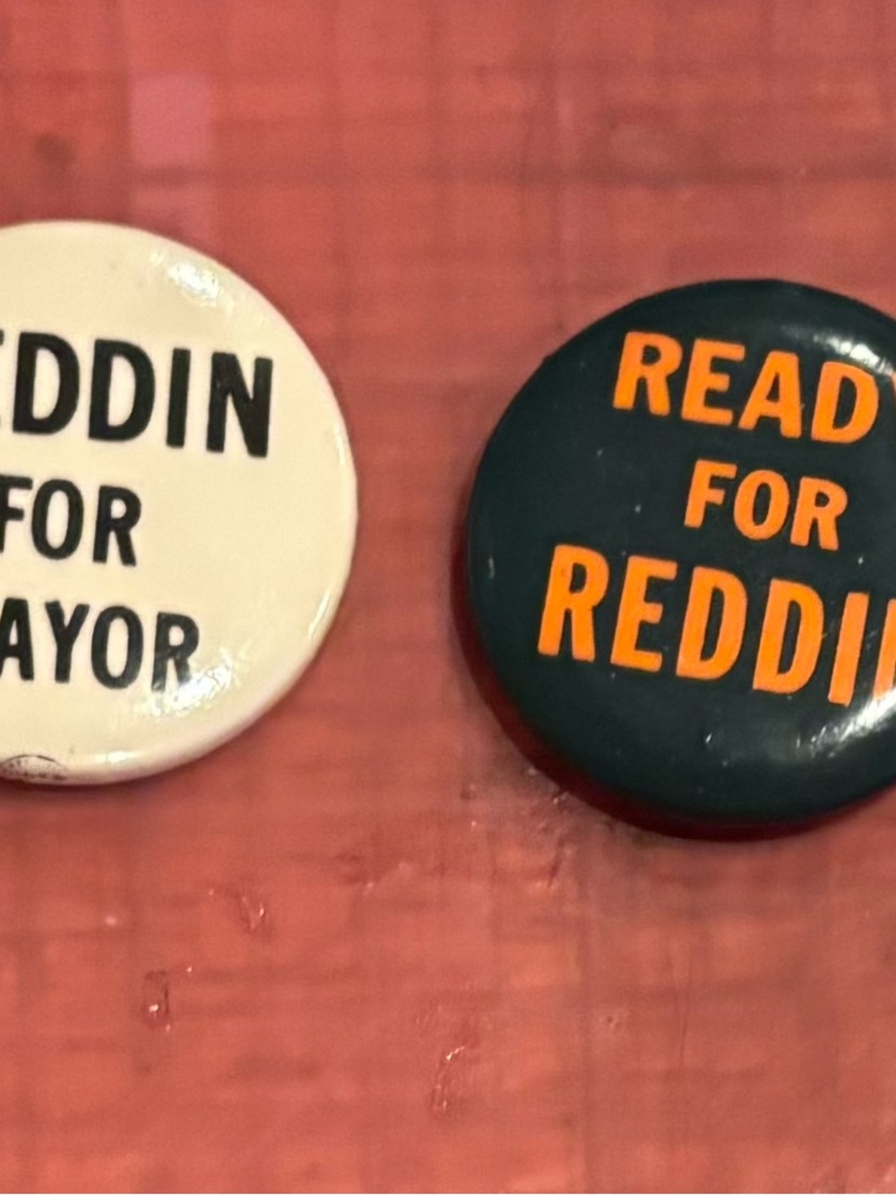 2 Rare Reddin For Mayor Of Los Angeles Election Pins 1973